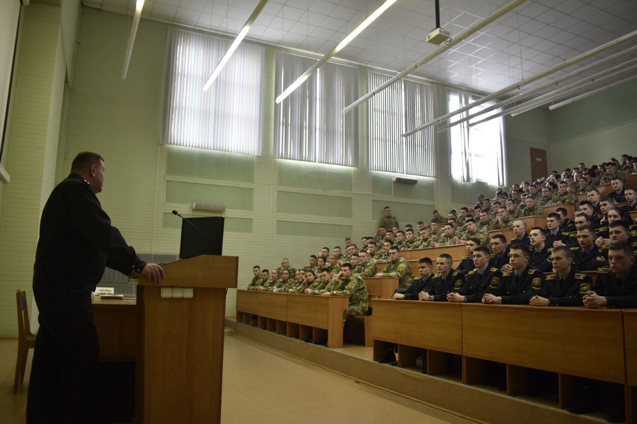 Соблюдаем правила дорожного движения