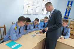 To cadets - about criminalistic research of locks 